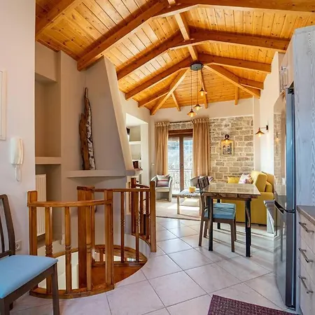 βίλλα γαλήνεμα νο2 * Nostimon